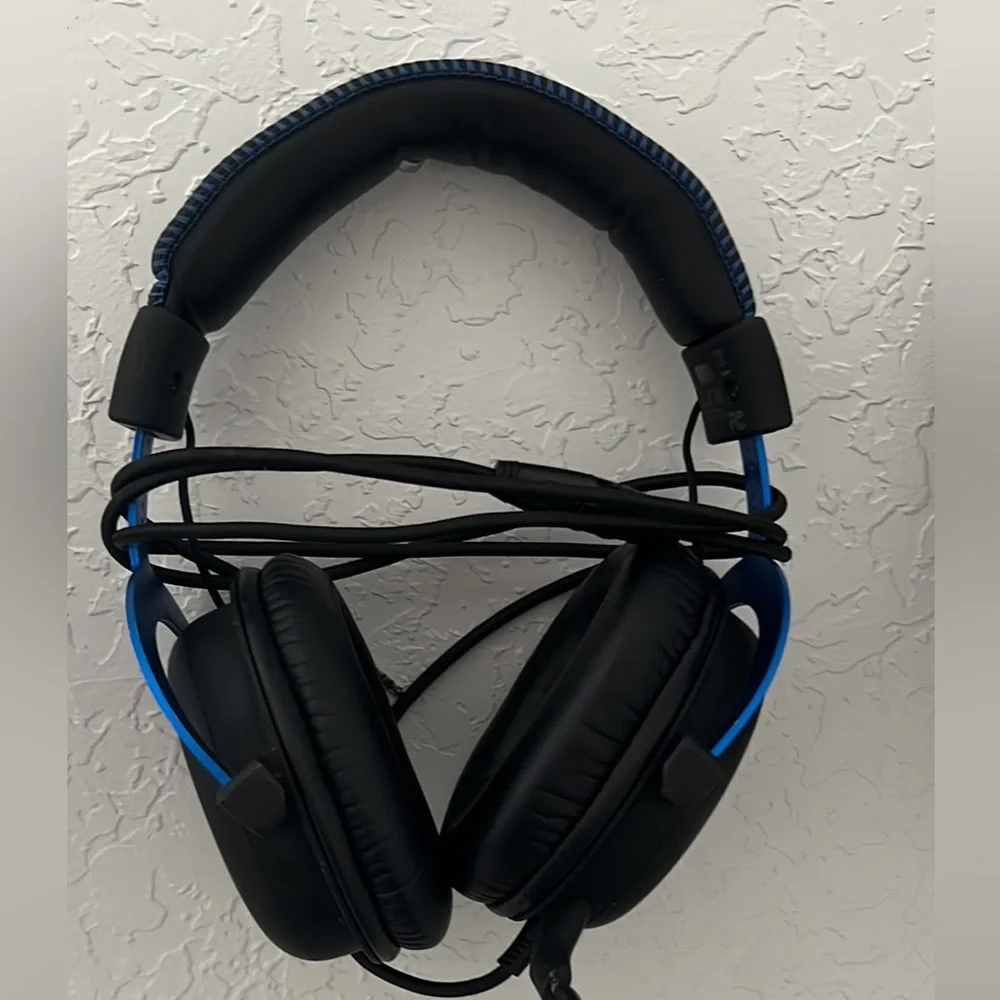 Hyper x ps4 headset